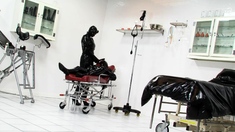 Amateur CDin latex dildoing