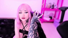 Amateur Webcam Babes Going Solo