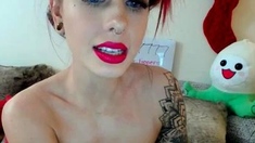 Pretty redhead webcam masturbation show