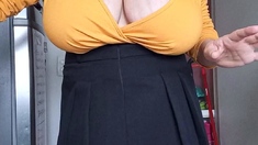 Leann amateur beautiful brunette with big boobs