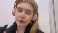 Honey___hot in mall changing cabin