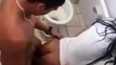 Boy fuck school girl in the toilet - Hidden Cam