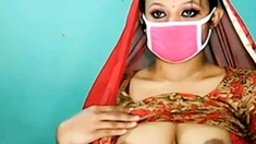 tamil bitc show boobs up her shalwar 432